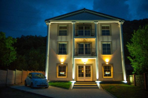 Green Hill Villa
